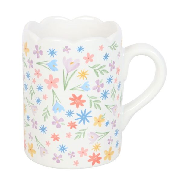 Spring Floral Print Scalloped Mug - Image 4